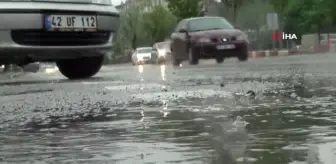Afyonkarahisar'da yağmur yağışı etkili oldu