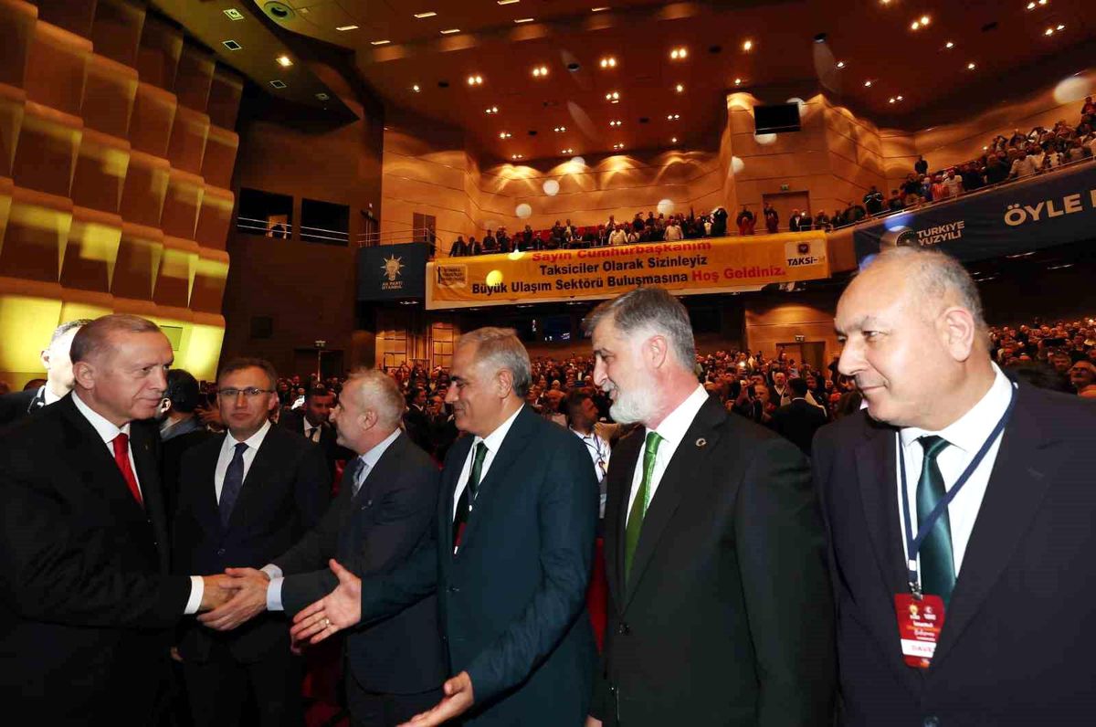 Cumhurbaşkanı Erdoğan: 'Kimseyle pazarlığımız yok, sadece milletimizin emrindeyiz'