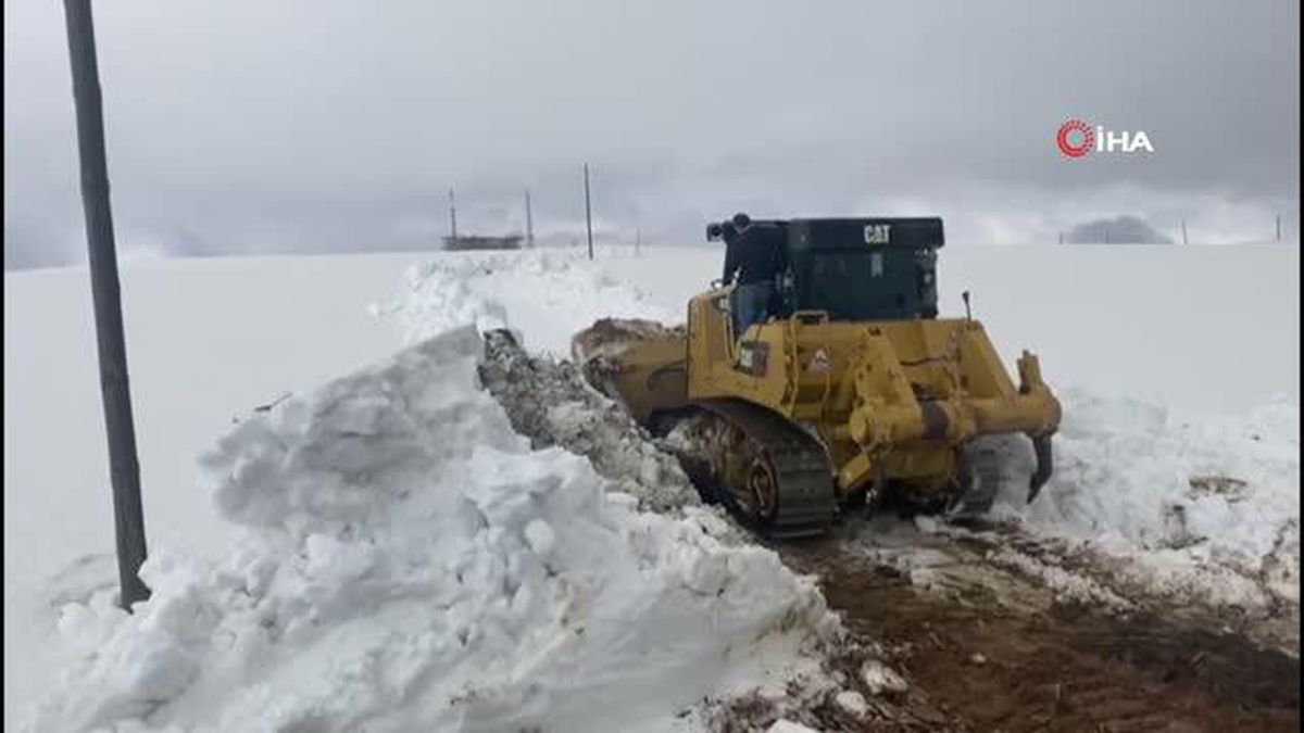 Erzincan'da Mayıs Ayında Karla Mücadele