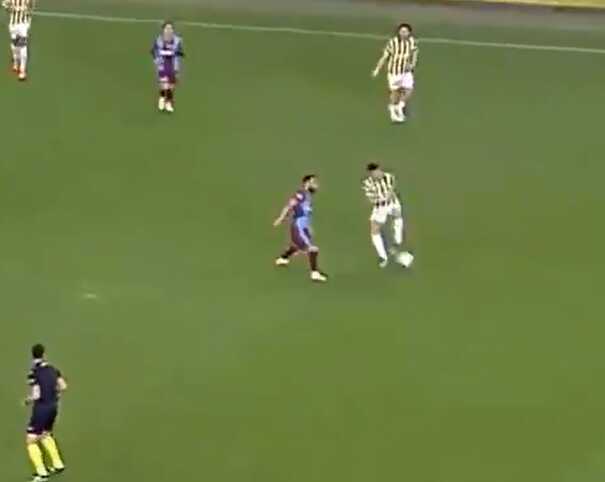 Trabzonspor savunması dondu kaldı! Arda Güler'den Batshuayi'ye inanılmaz asist