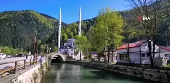 Uzungöl çamurdan arındı, eski görünümüne yeniden kavuştu