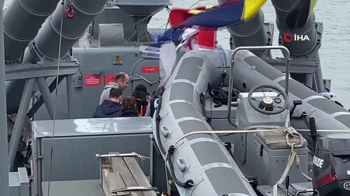TCG Gurbet Hücumbotu Kocaeli'de vatandaşların ziyaretine açıldı