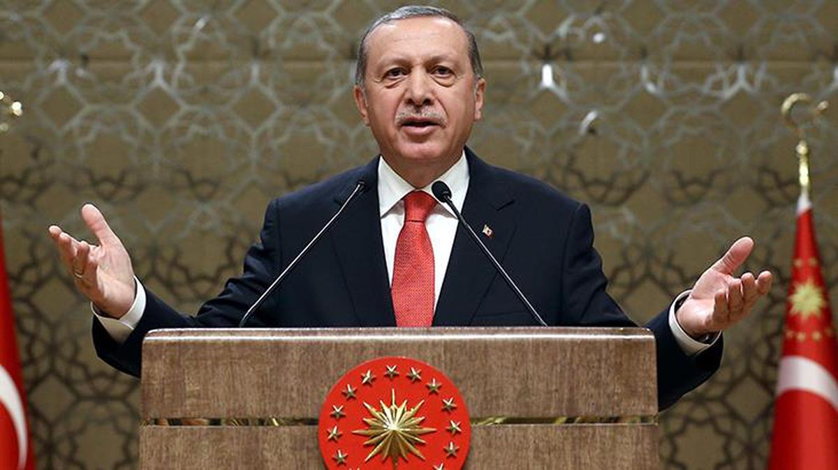 Cumhurbaşkanı Erdoğan'dan gençlere çağrı: Çizmeye çalıştıkları o karanlık tabloya aldırış etmeyin