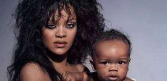 Rihanna, hamileyken çekilen üstsüz fotoğraflarını paylaştı