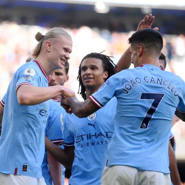 Son Dakika: İngiltere Premier Lig'de şampiyon Manchester City Son Dakika: İngiltere Premier Lig'de şampiyon Manchester City