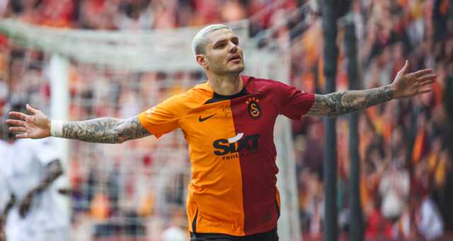 Son Dakika: Sivasspor'u 2-0 mağlup eden Galatasaray, şampiyonluğa çok yaklaştı