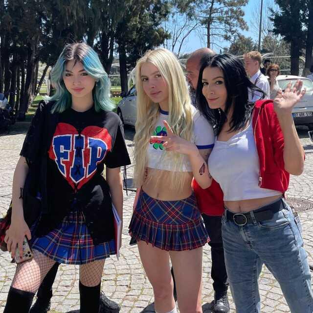 Aleyna Tilki'nin annesi Havva Öztel, ABD'ye yerleşti Aleyna Tilki'nin annesi Havva Öztel, ABD'ye yerleşti