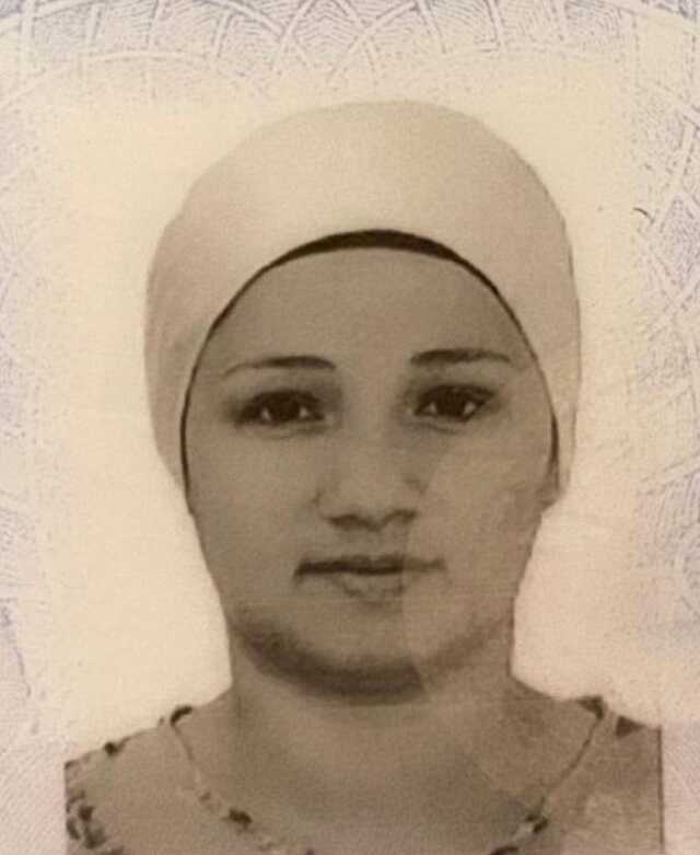 Karısını 4 çocuğunun gözleri önünde defalarca bıçaklayarak öldürdü