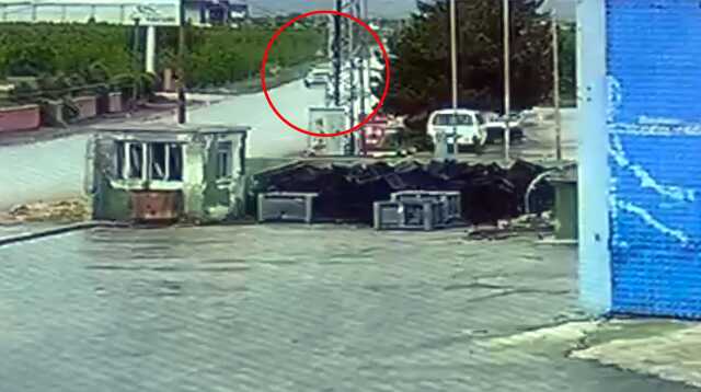 İki cip kafa kafaya çarpıştı; 1 ölü, 4 yaralı