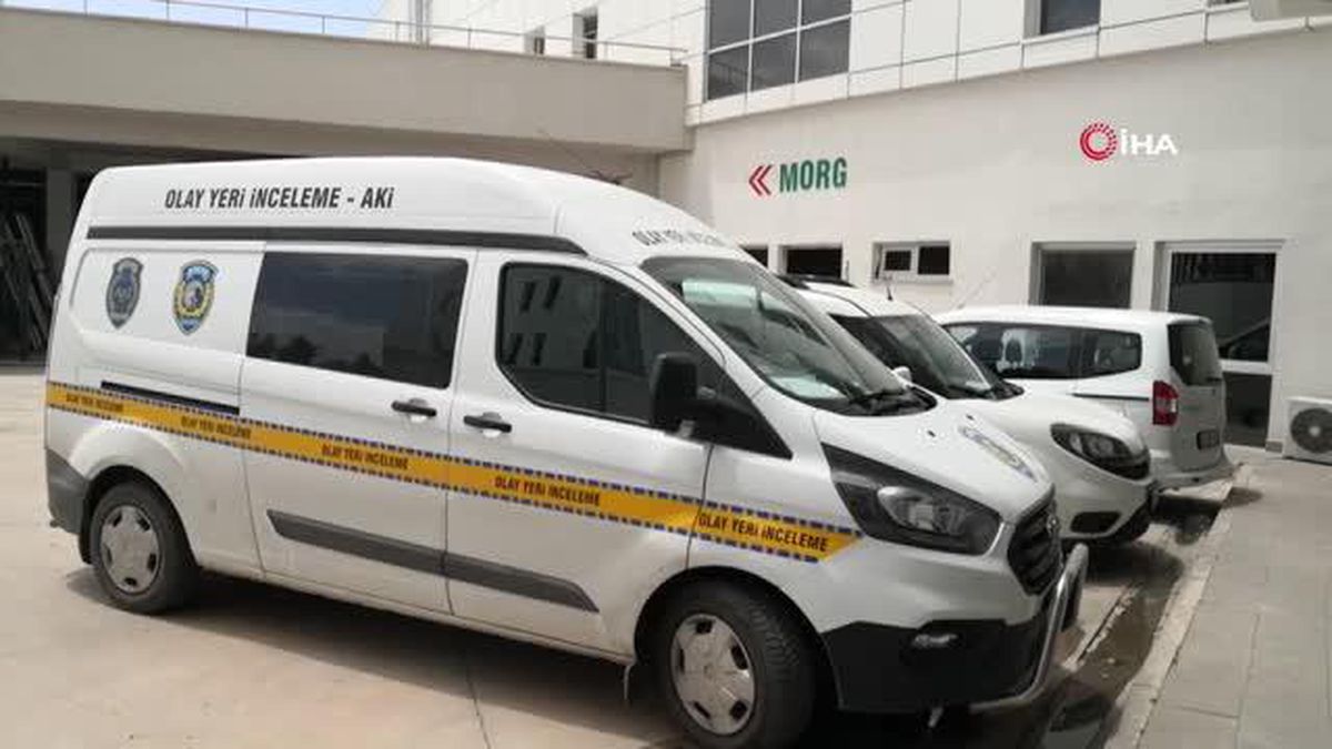 Doktorun 7. kattaki dairesinin balkonundan atlayan hemşire hayatını kaybetti