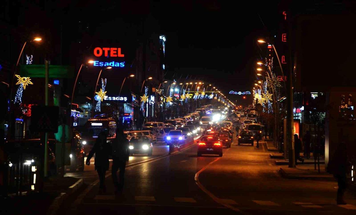 Erzurum'da trafiğe kayıtlı araç sayısı 127 bin 121