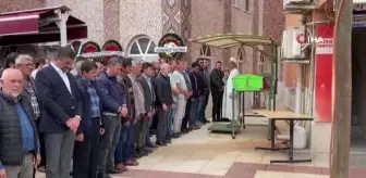 Hayalleri yarım kalan 4 kişilik aile 2 farklı şehirde defnedilecek
