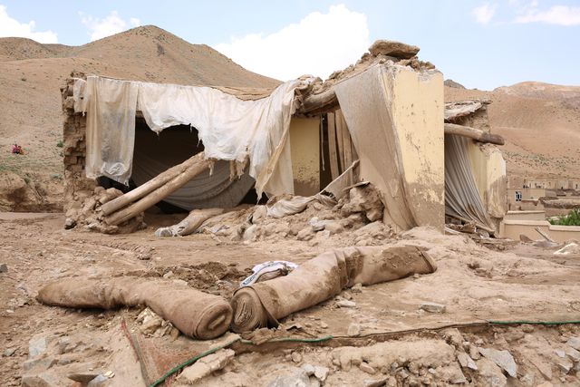 Afganistan'daki Sellerde 4 Kişi Yaşamını Yitirdi