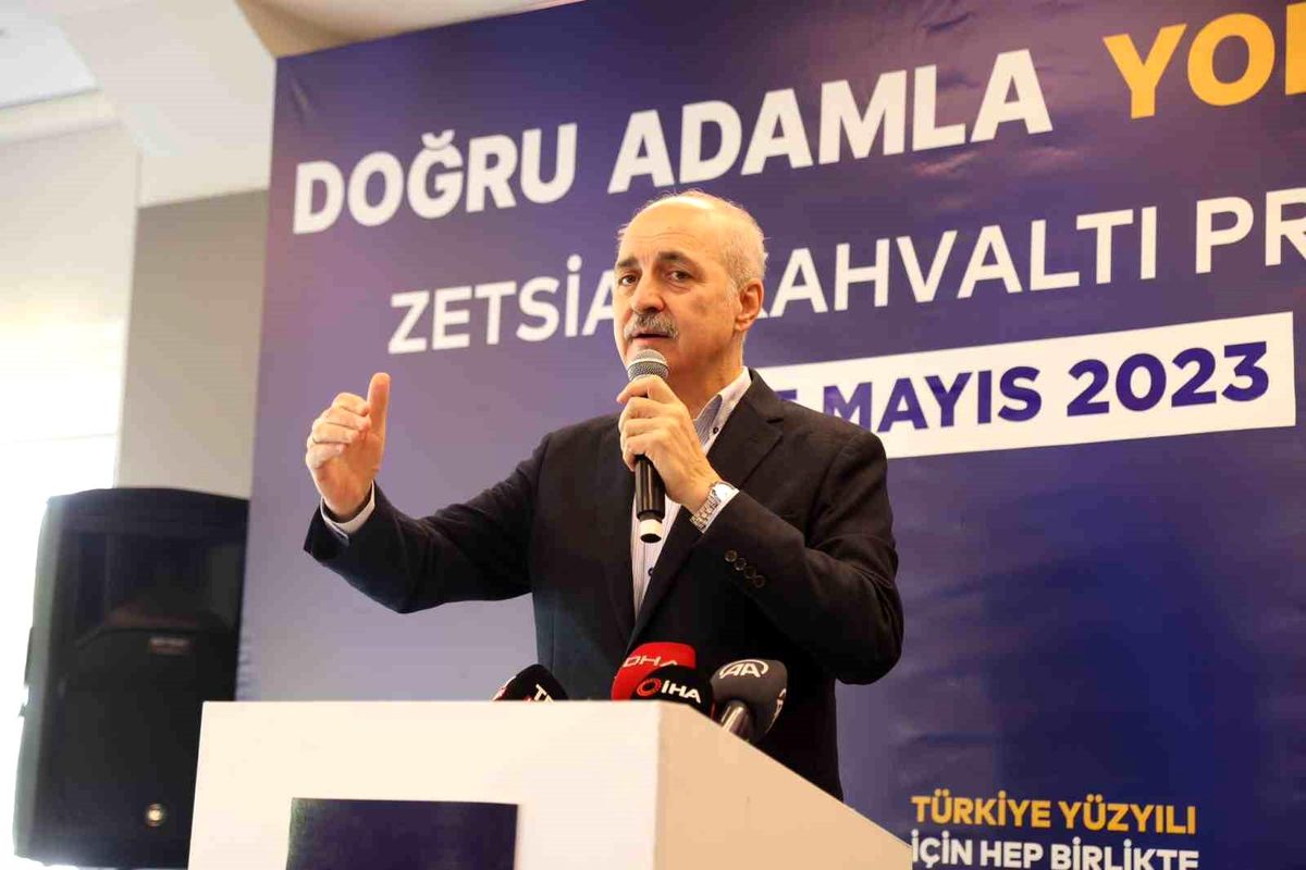 AK Parti Genel Başkanvekili Numan Kurtulmuş Zeytinburnu'da iş adamlarıyla buluştu