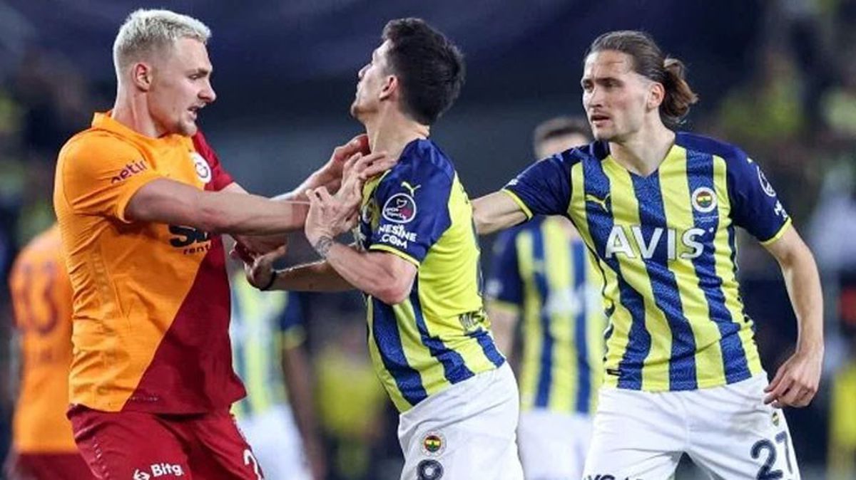 Son Dakika: Galatasaray - Fenerbahçe derbisi 4 Haziran Pazar günü saat 19.00'da oynanacak