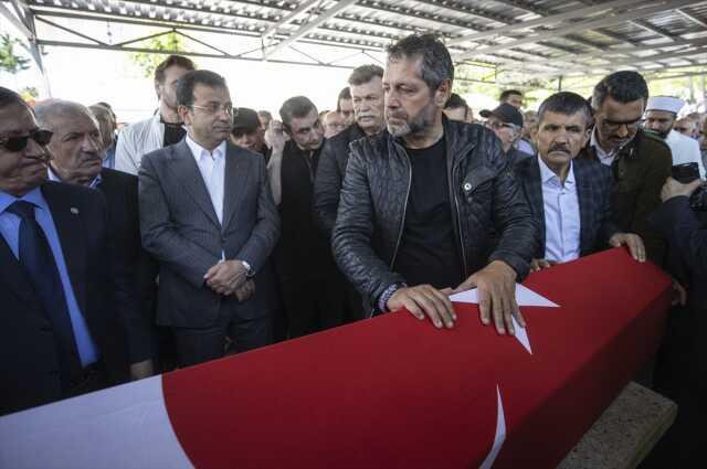 101 yaşında vefat eden Bozkurt İlham Gencer toprağa verildi 101 yaşında vefat eden Bozkurt İlham Gencer toprağa verildi