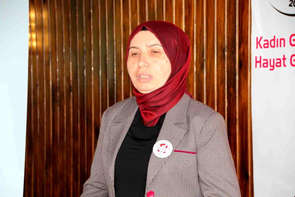 Bilecik Gönüllüleri'nden 'Kadın Gülsün, Hayat Gülsün' projesi
