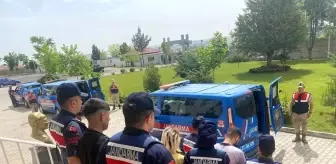 Diyarbakır'da hırsızlık şüphelisi 3 kişi tutuklandı