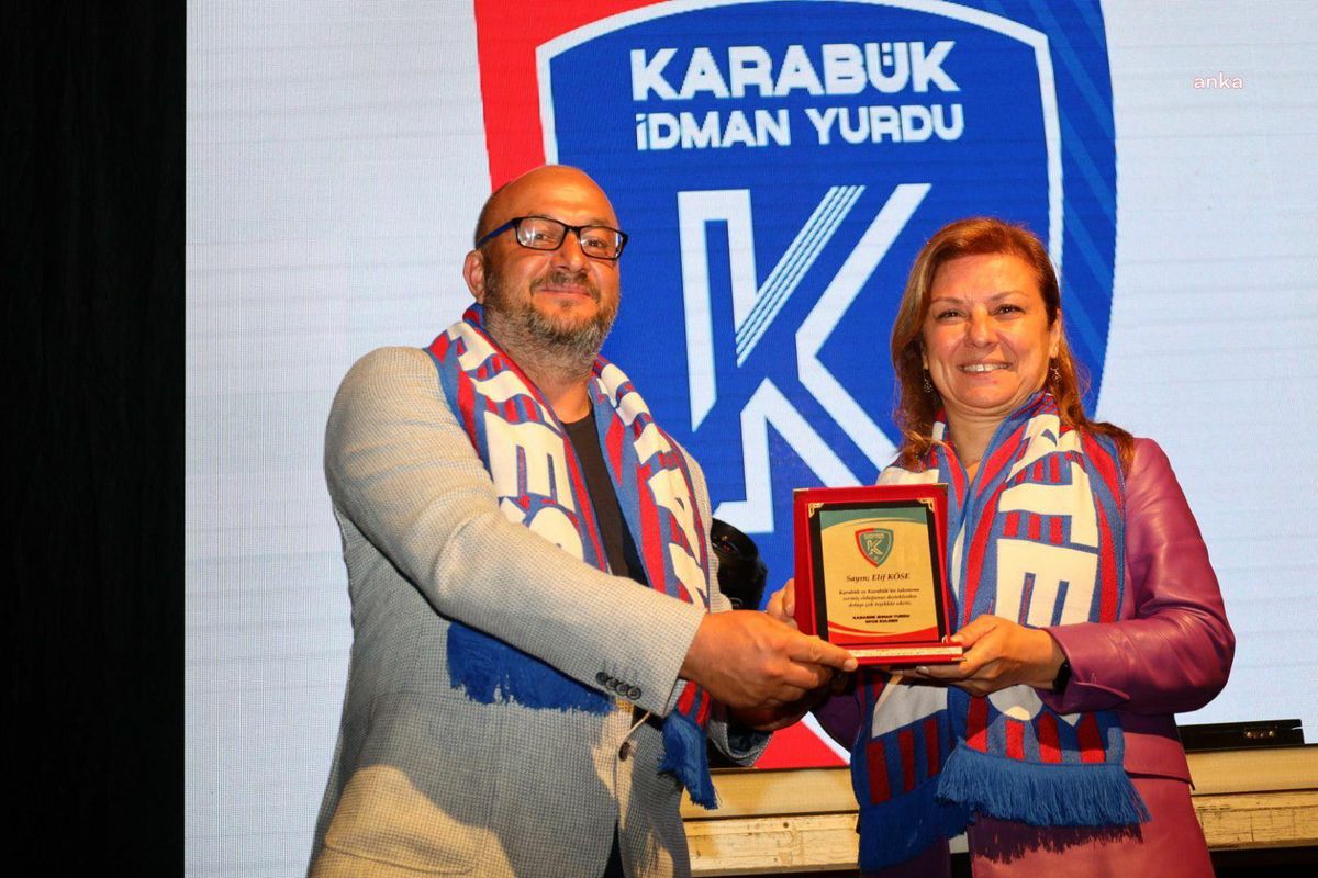 Karabük İdman Yurdu BAL'dan şampiyon olarak 3. Lig'e çıktı