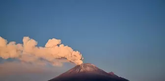 Meksika'daki Popocatepetl Yanardağında Hareketlilik Sürüyor