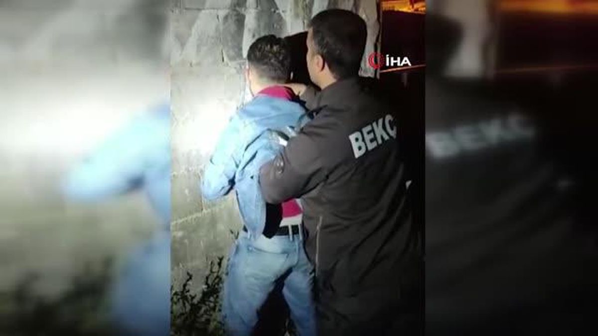 Şüpheli şahsın üzerinden uyuşturucu çıktı