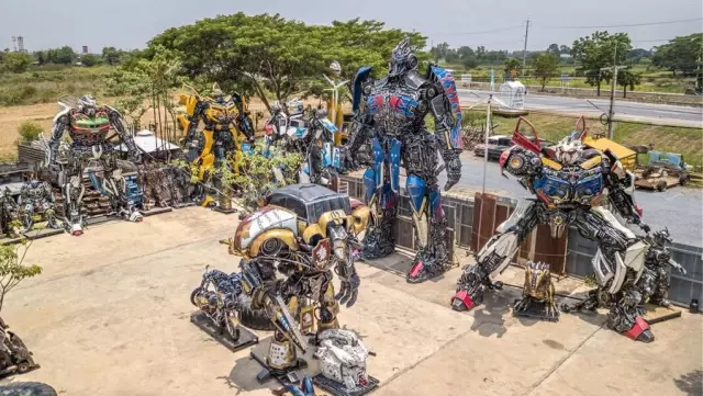 Tayland'daki Transformers Müzesi Geri Dönüşüme Dikkat Çekiyor Tayland'daki Transformers Müzesi Geri Dönüşüme Dikkat Çekiyor