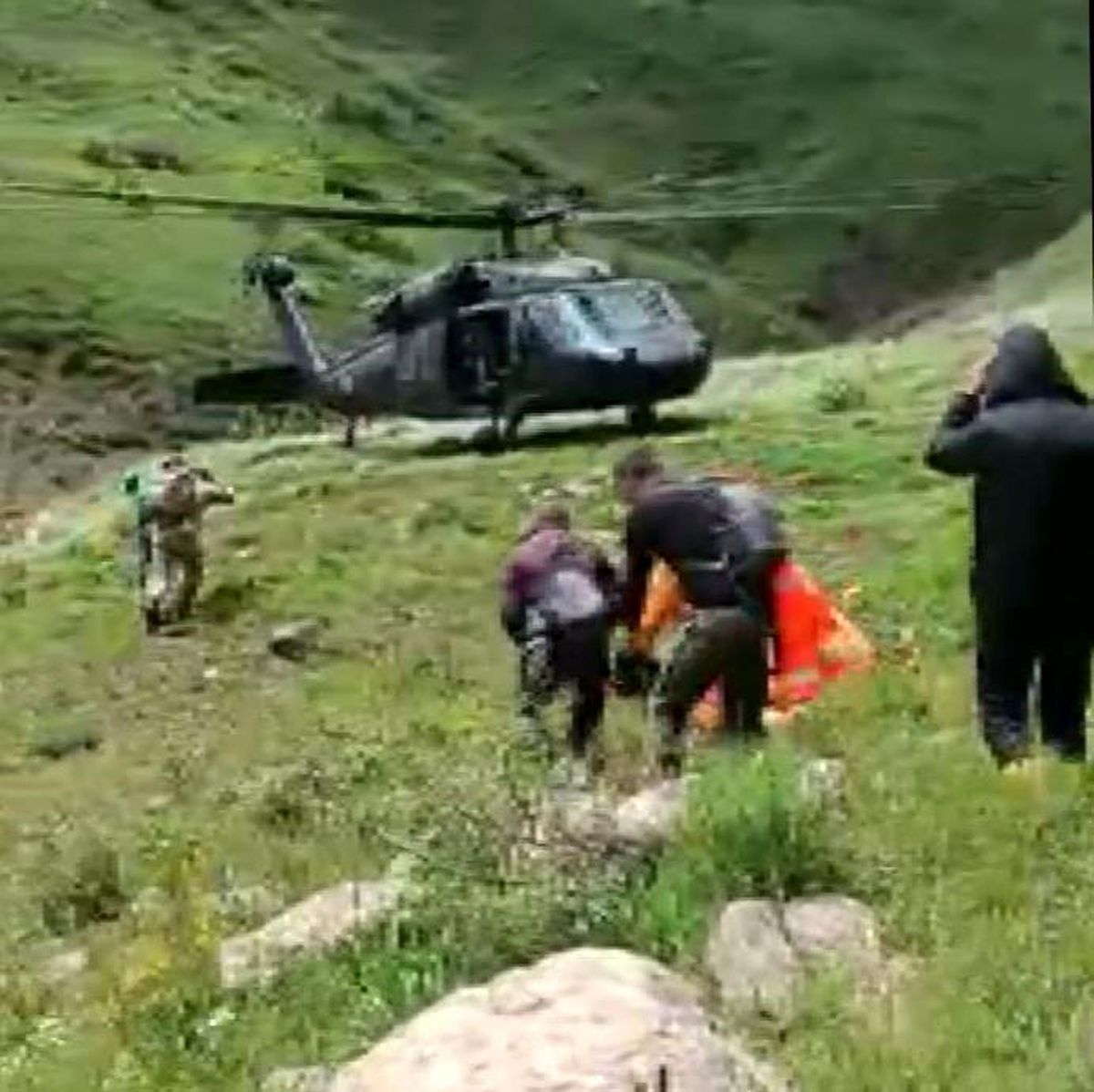 Tunceli'de mantar toplarken kaybolan vatandaşlar, dron ve askeri helikopterle bulundu