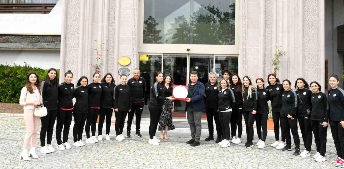 Aksaray Belediyespor Kadın Hentbol Takımı Süper Lig'e yükseldi