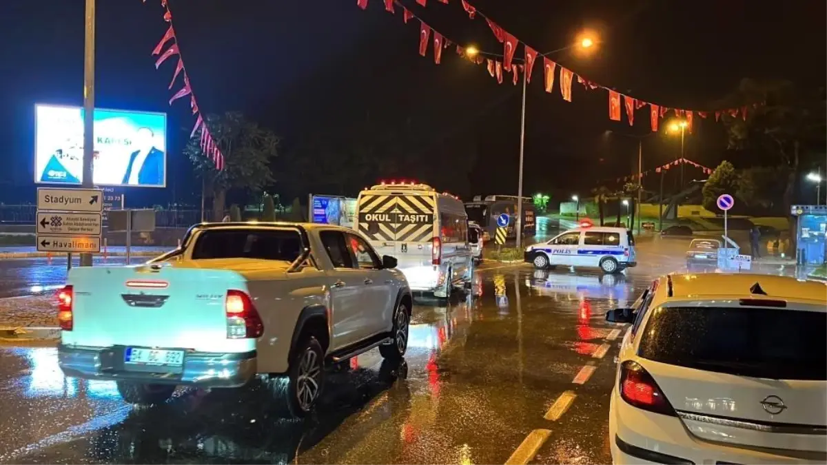Balıkesir'de Sel Zararı Görenlere Acil Yardım Ödemesi Yapıldı