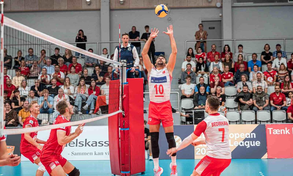 A Milli Erkek Voleybol Takımı Danimarka'yı 3-0 mağlup etti