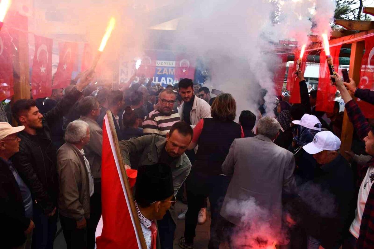 Cumhur İttifakı Tomarza'da Coşkuyla Karşılandı