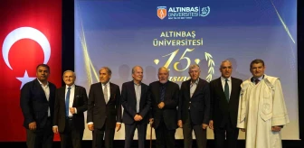 Altınbaş Üniversitesi, Cumhuriyet Çınarları ödülleri ile 15. kuruluş yıl dönümünü kutladı