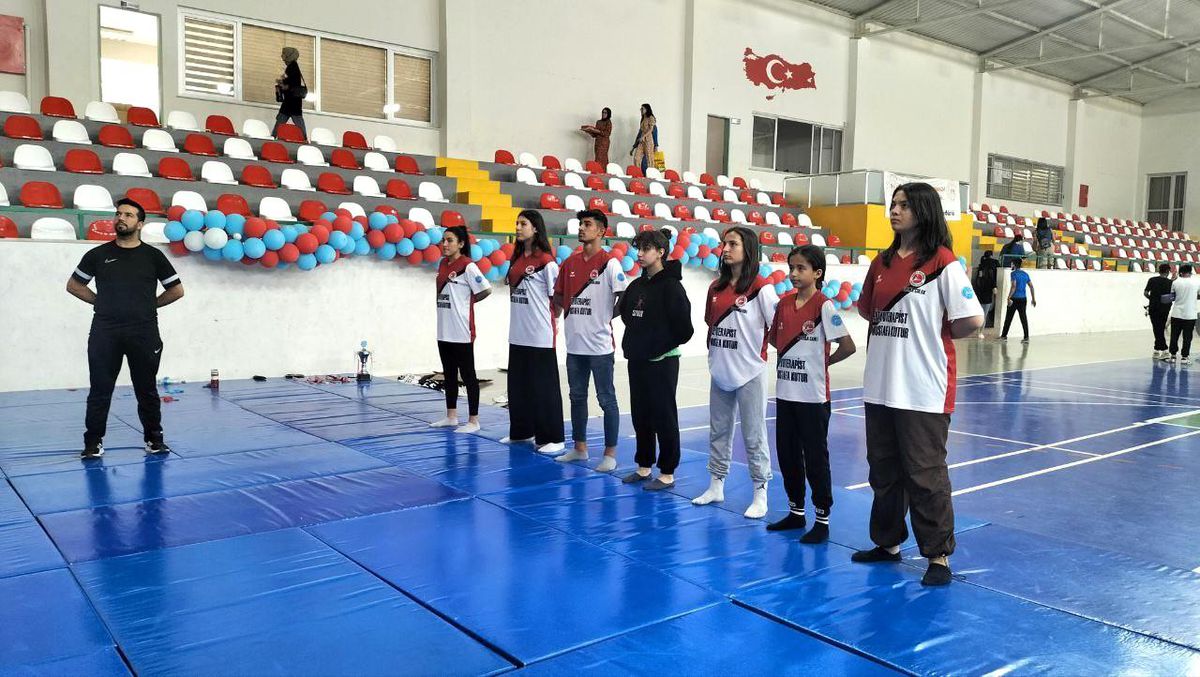 Deprem Bölgesi Osmaniye'den Kick Boks Dünya Kupası'nda Şampiyonluk ve Üçüncülük