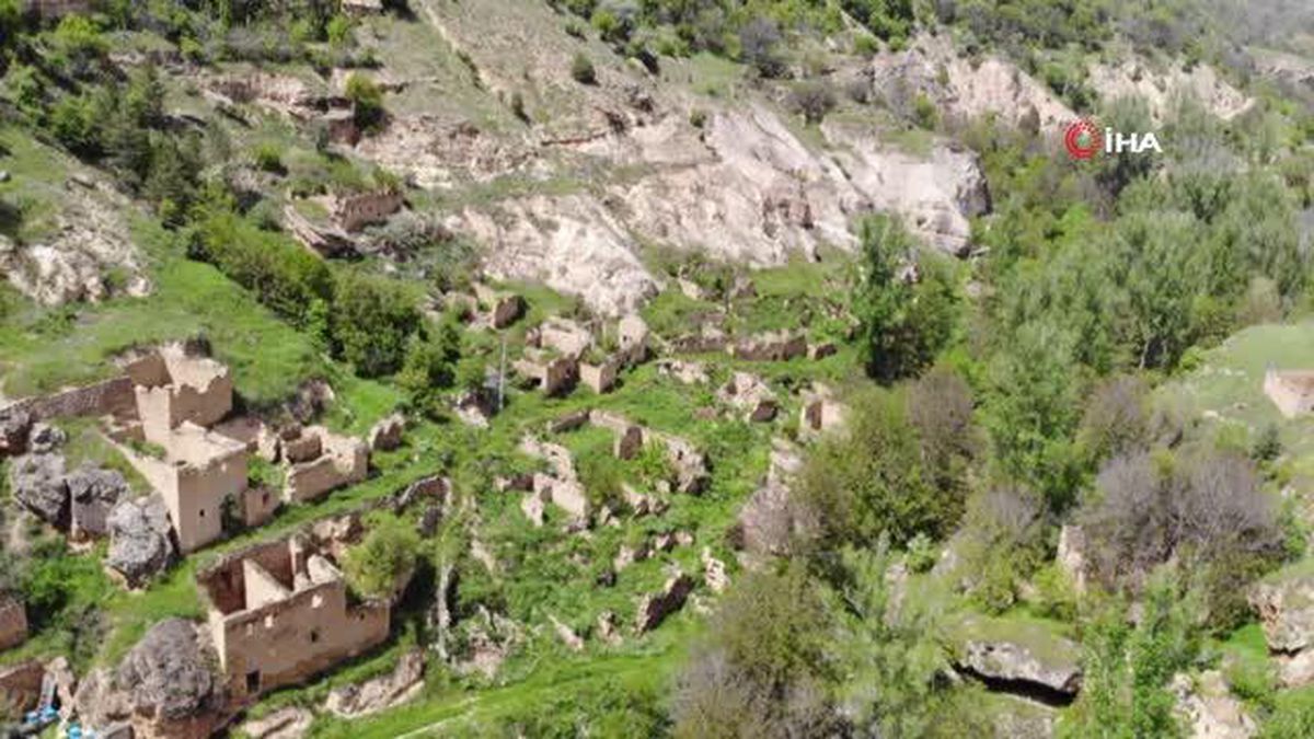 Gümüşhane'deki tarihi taş evler turizme kazandırılmayı bekliyor