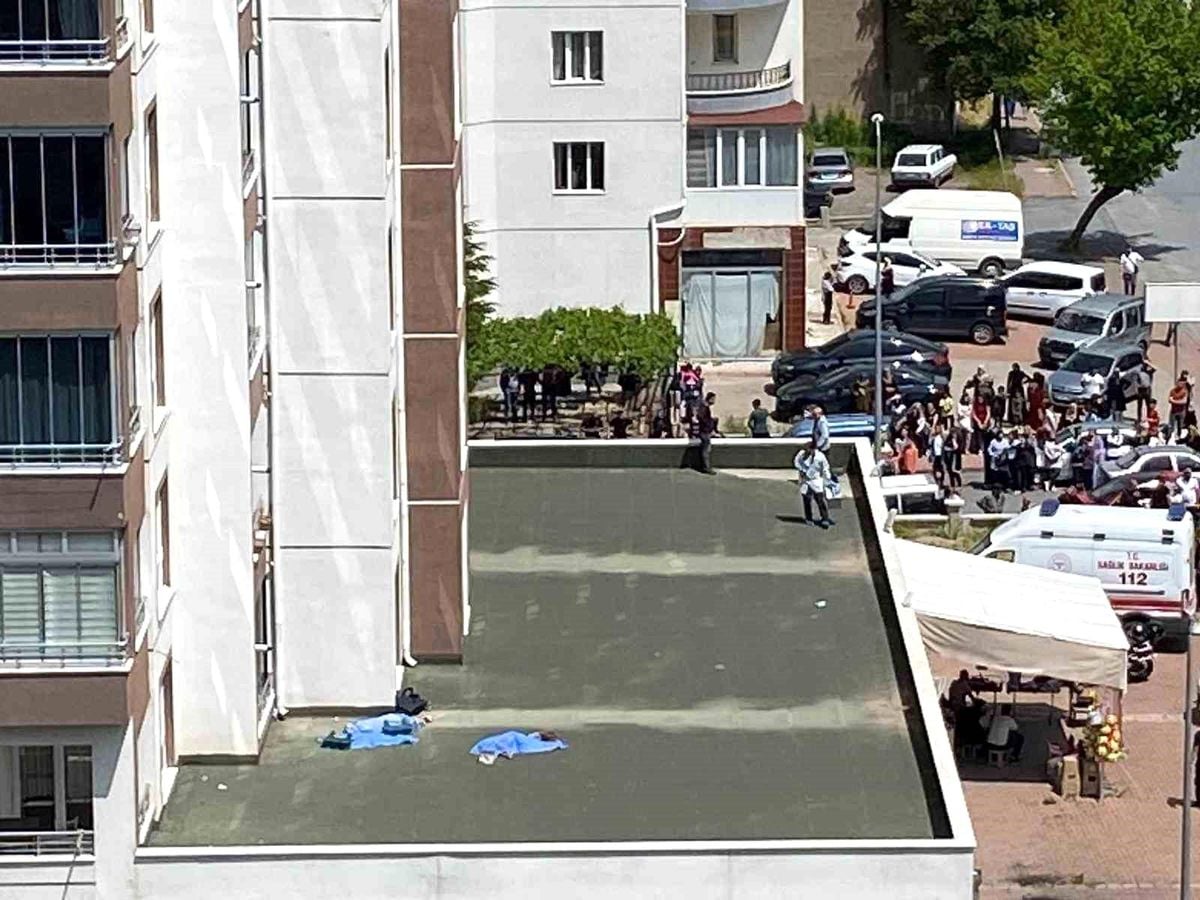 Kayseri'de Anne ve 2 Çocuğu Balkondan Düşerek Hayatını Kaybetti