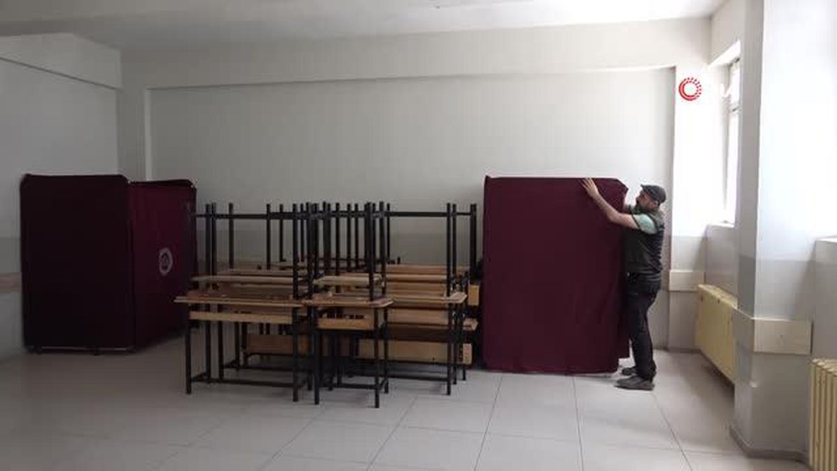 Van'da cumhurbaşkanlığı seçimi ikinci turu için sandıklar kuruldu