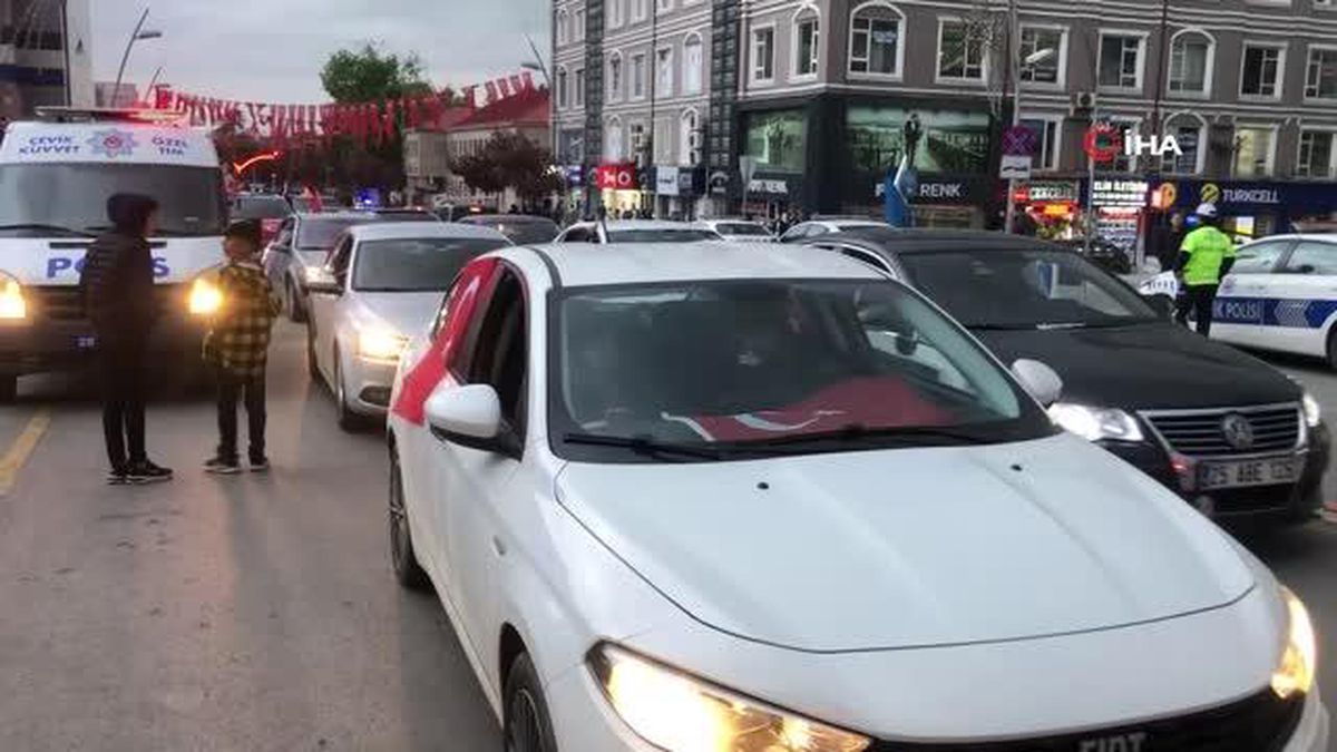 Erzurum'da Cumhurbaşkanı Erdoğan sevinci