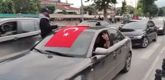 Kosova sokaklarında davullu zurnalı Erdoğan'ın zaferi kutlanıyor