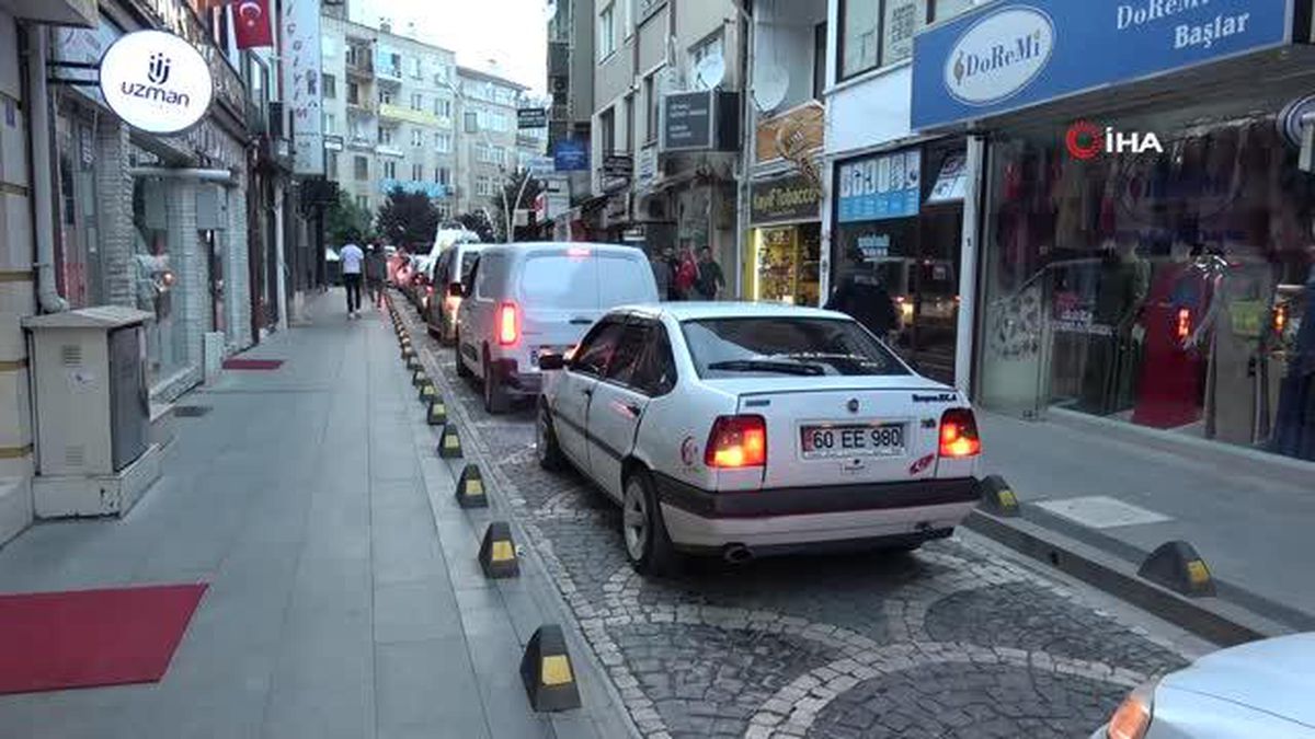Tokat'ta Vatandaşlar Seçim Sonucunu Kutladı