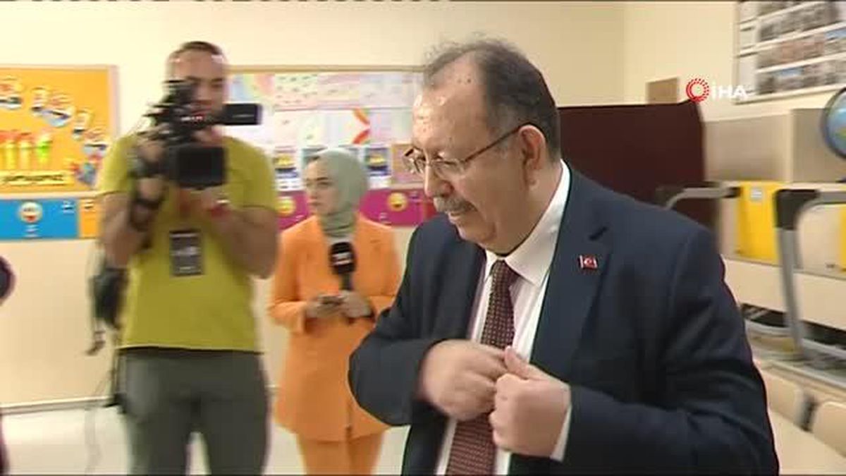 YSK Başkanı Ahmet Yener: 'Şu ana kadar seçimler sıkıntısız devam etmektedir'