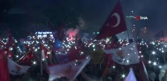 Bursa'da Cumhurbaşkanı Erdoğan'a Destek Verenler Coşkuyla Kutladı