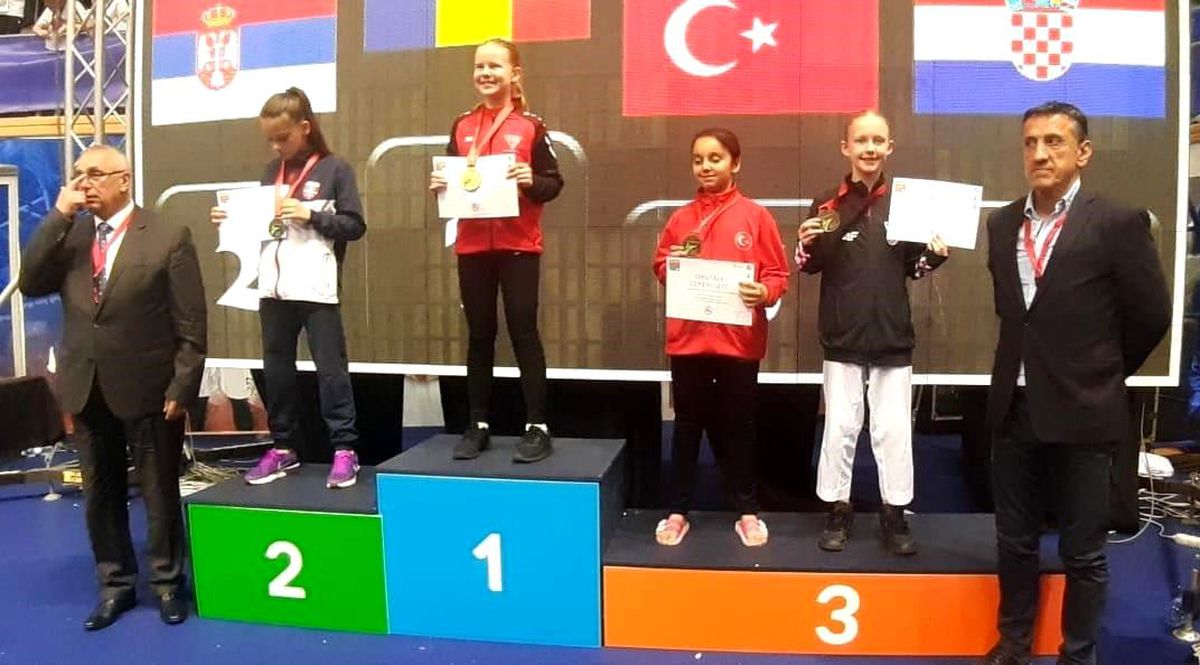 Eskişehirli Genç Sporcu Balkan Karate Şampiyonası'nda Üçüncü Oldu