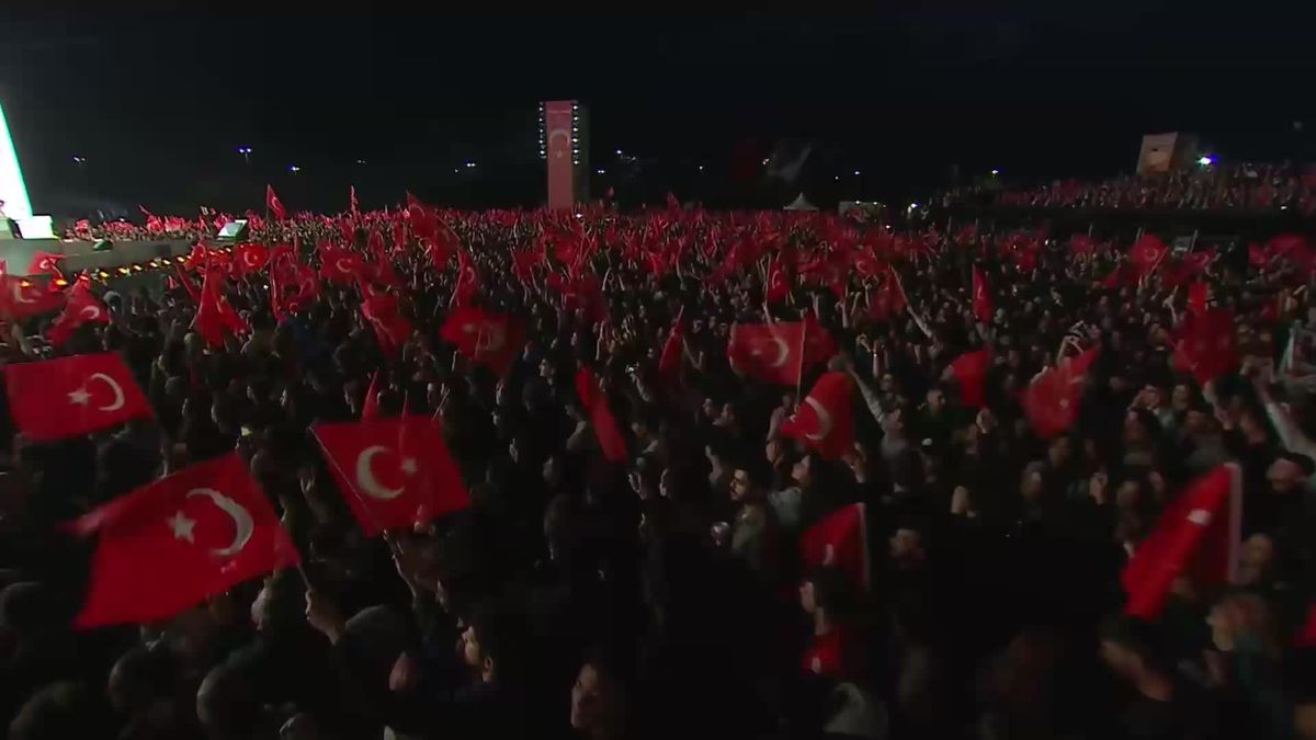 İBB Başkanı İmamoğlu İstanbul'un Fethi'nin 570. Yıl Dönümünde Konuştu