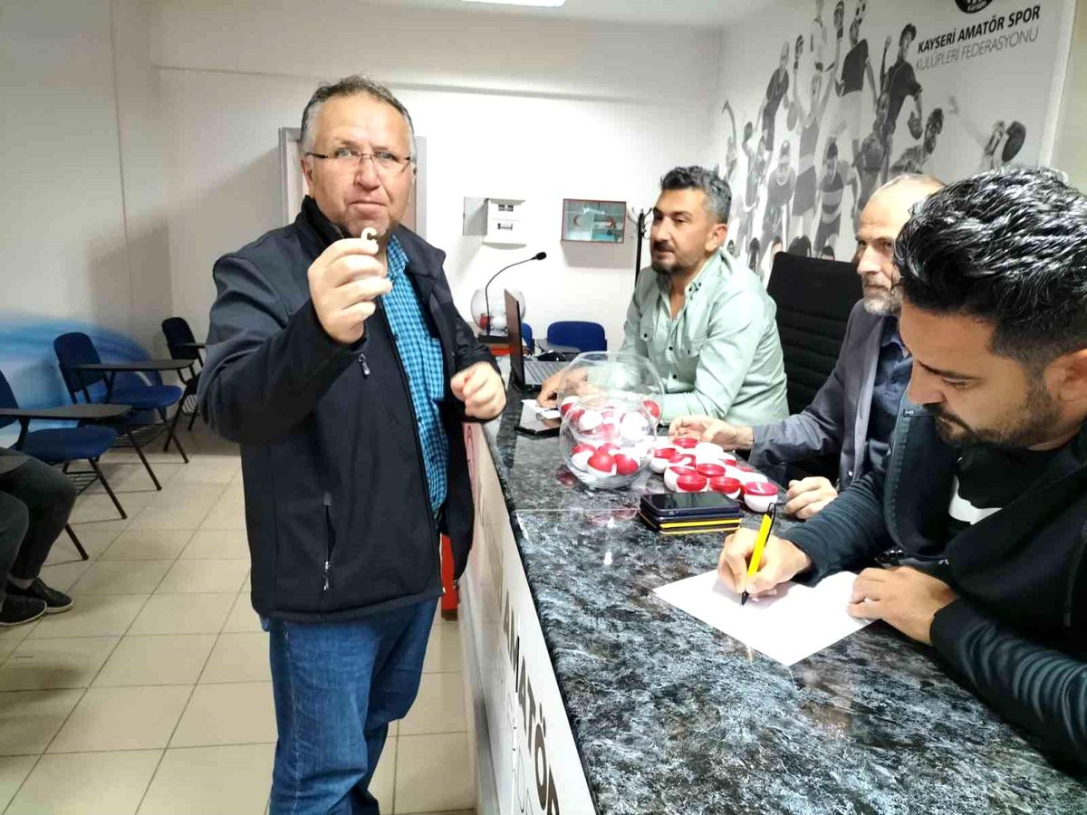 Kayseri'de U12 Ligi fikstürü çekildi