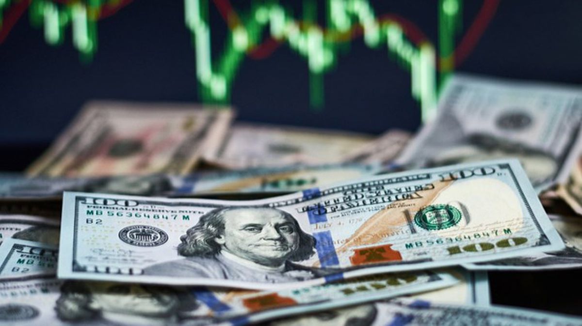 Seçim sonrası piyasalarda dikkat çeken hareketlilik! Dolar güne yükselişle başladı