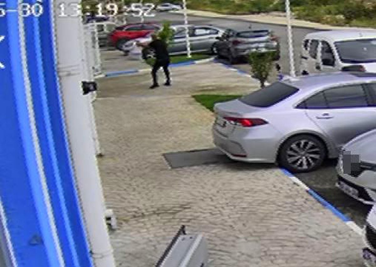 Antalya'da Balık Pazarında Silahlı Saldırı: 2 Yaralı