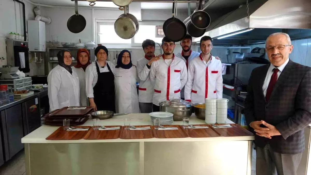 Doğu Karadeniz'de Turizmle Birlikte Yeme İçme Kurslarına Yoğun Talep