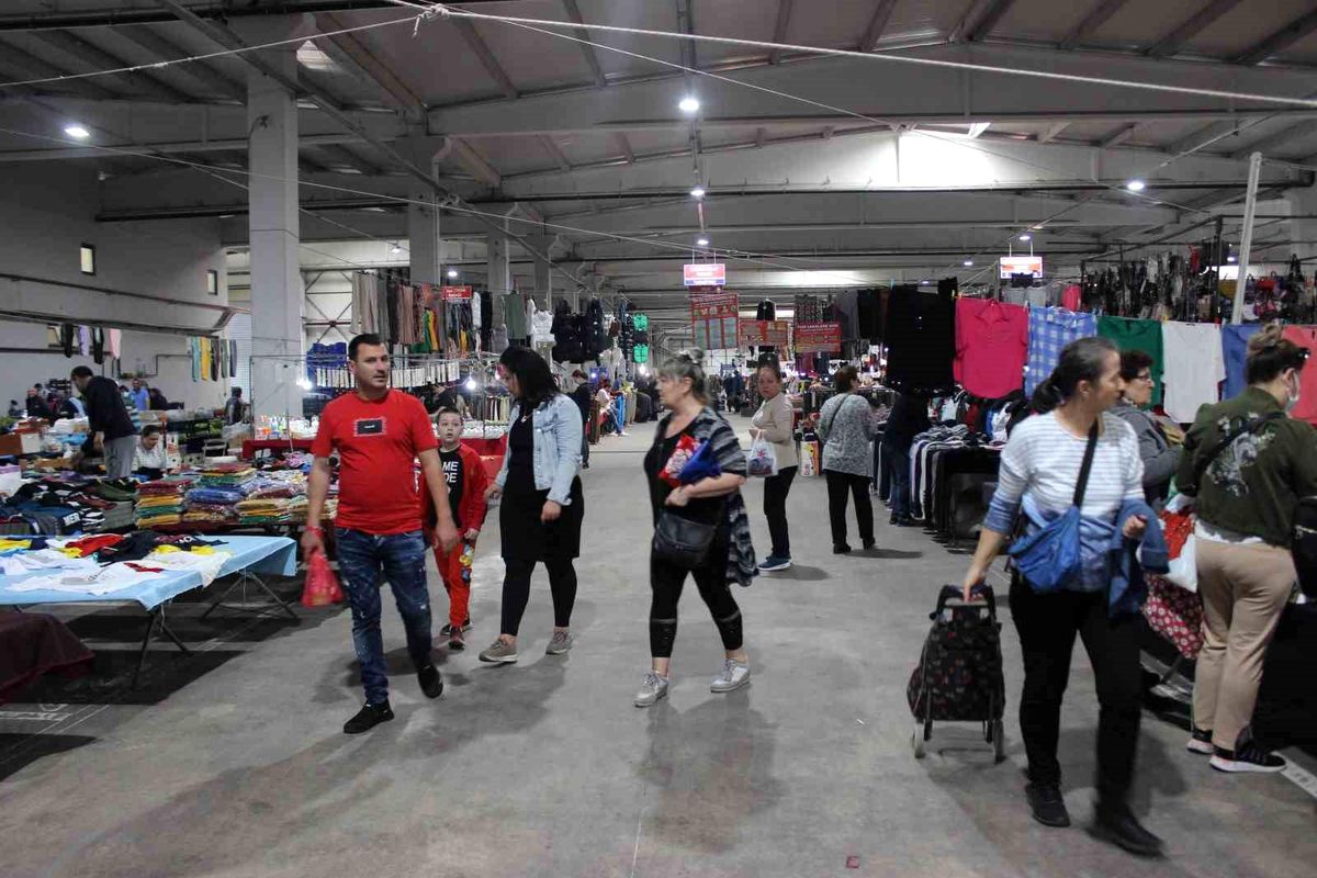 Bulgarlar Kırklareli ve Edirne'ye akın ediyor