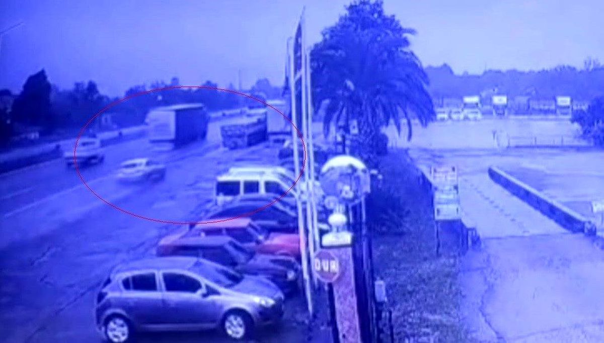 Samsun'da Otomobil Tıra Çarptı: 1 Ölü, 1 Yaralı
