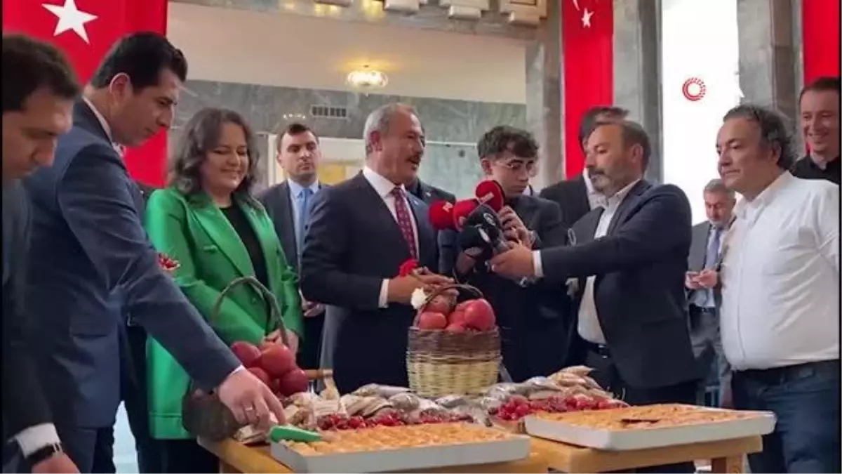 AK Partili vekiller, Meclis kaydına Denizli'nin değerleriyle gitti